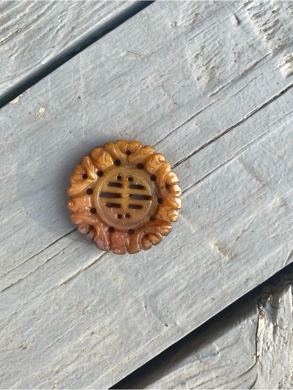 N/A carved circular